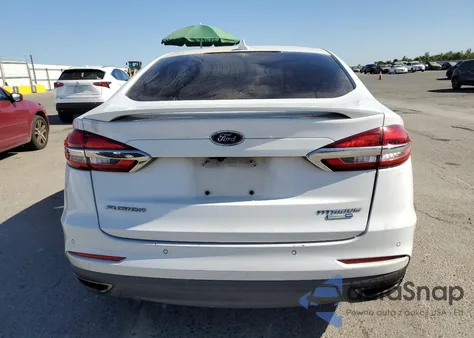 2019 Ford Fusion Titanium из США, поврежденный, VIN 3FA6P0D99KR184586